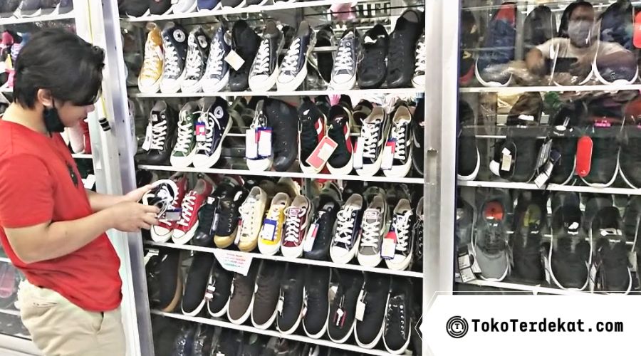 Toko Sepatu di Makassar yang Berkualitas